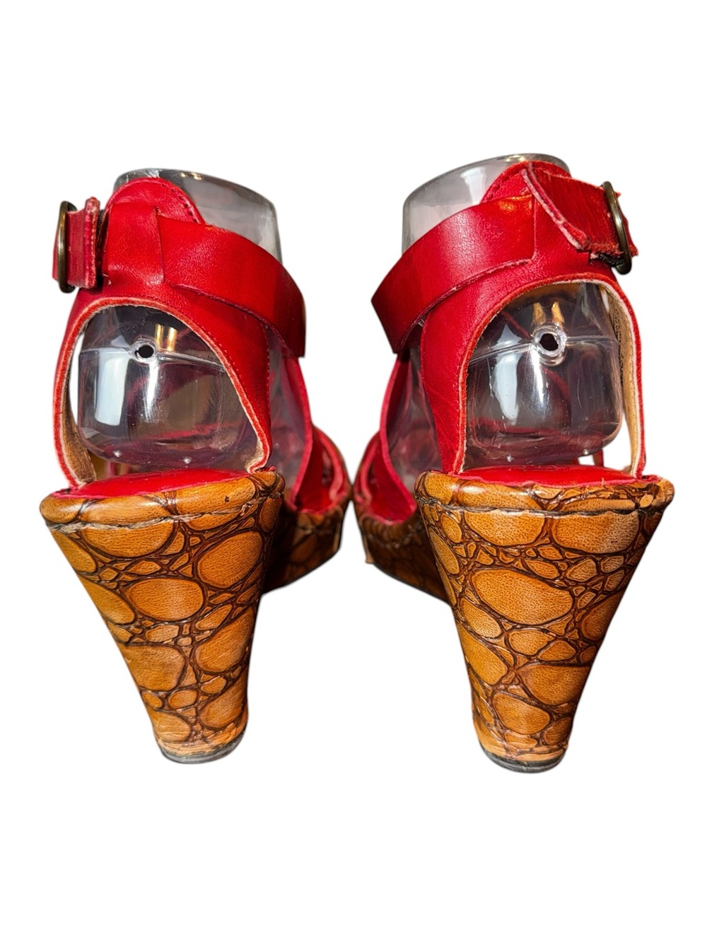 Born Savannah Red Leather Ankle Strap Wedge Sandals Boho Croc Embossed Sz 10 - Picture 4 of 12